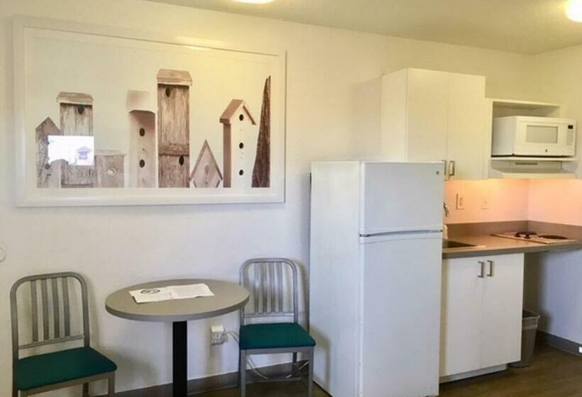 Студия Стандарт, Intown Suites Extended Stay Pittsburgh Pa