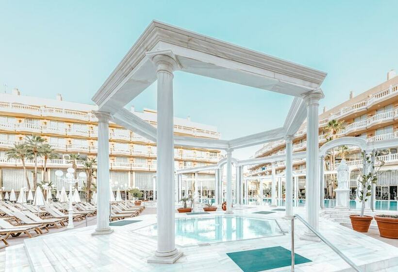 Номер Стандарт Вид на Бассейн, Cleopatra Palace