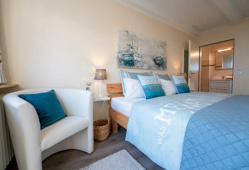 Номер Стандарт с Балконом, Hof Norderlück   Das Ostseehotel Unter Reet