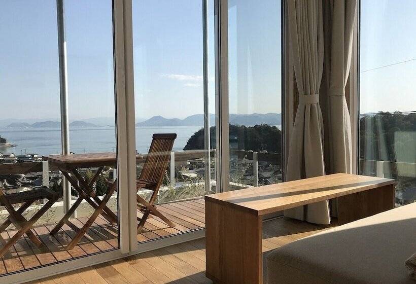 Номер Deluxe Вид на Море, My Lodge Naoshima