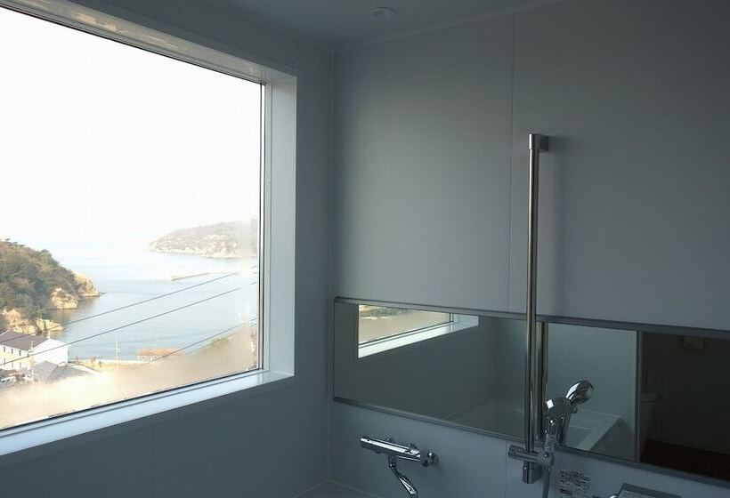 Номер Deluxe Вид на Море, My Lodge Naoshima