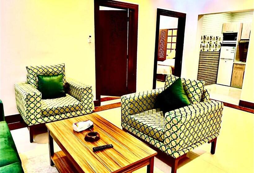 Апартаменты 2 Спальни, Olive Suites