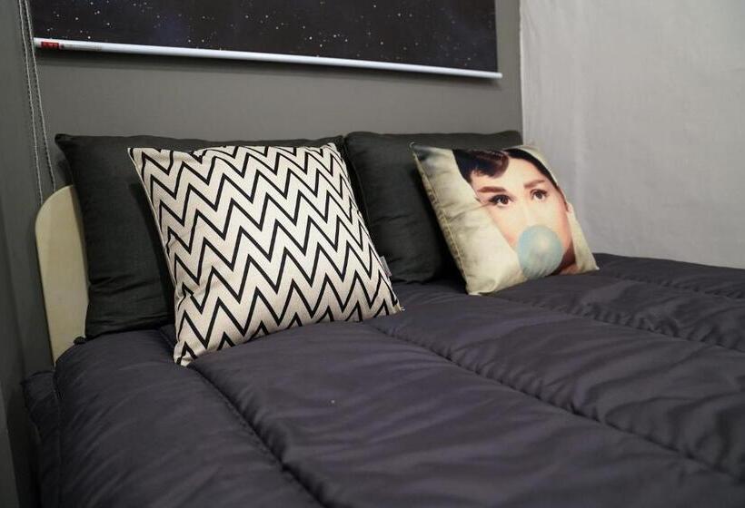 Quarto Estandar, Apollo Guesthouse