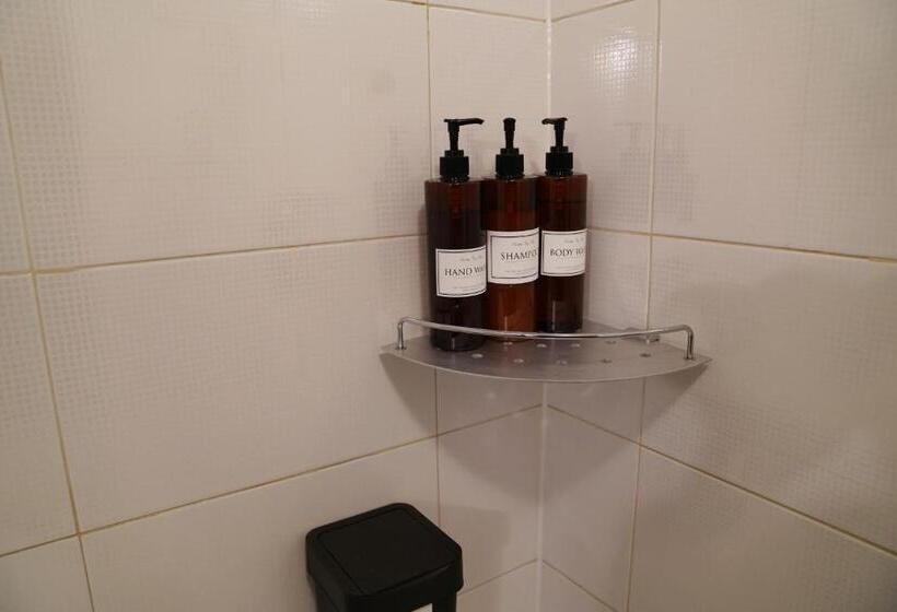 Quarto Estandar Individual, Apollo Guesthouse