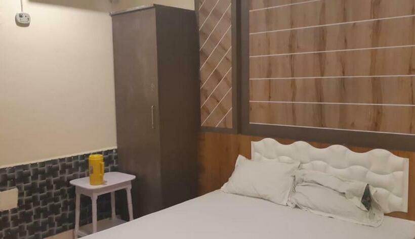 اتاق اکونومی, Park Inn