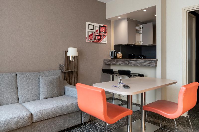 스탠다드 스튜디오, Aparthotel Adagio La Défense Esplanade