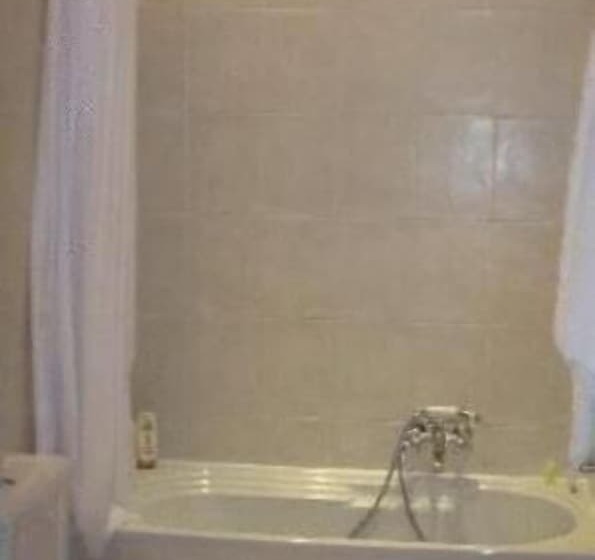 Habitación Estándar Individual, Canal