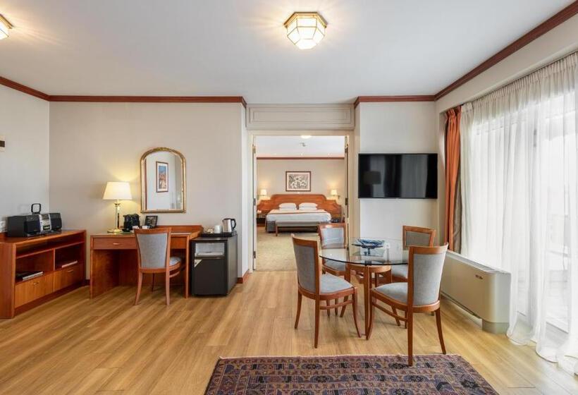 جناح إدارى سرير كينج, Holiday Inn Thessaloniki, An Ihg