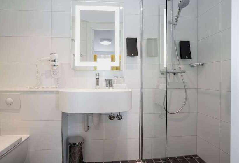 Семейный Номер, Thon Hotel Moldefjord