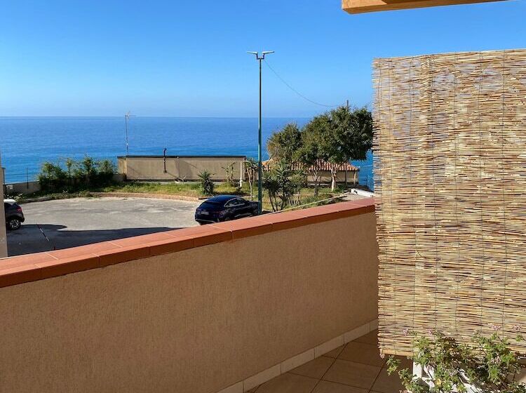 オーシャンビューデラックスルーム, Arcobaleno Tropea Centro