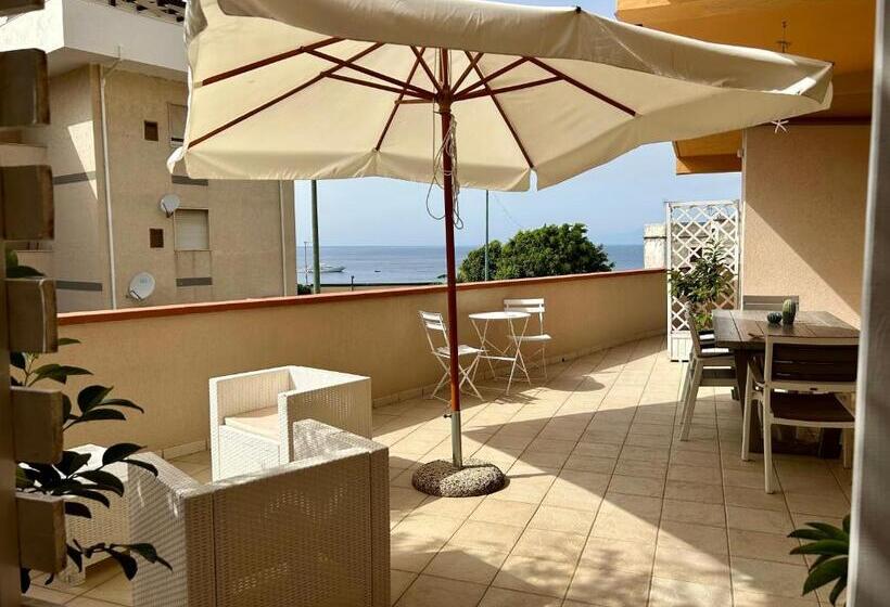 オーシャンビュースタンダードルームテラス付き, Arcobaleno Tropea Centro