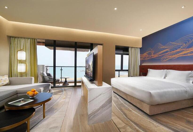 Люкс, Hard Rock Hotel Dalian