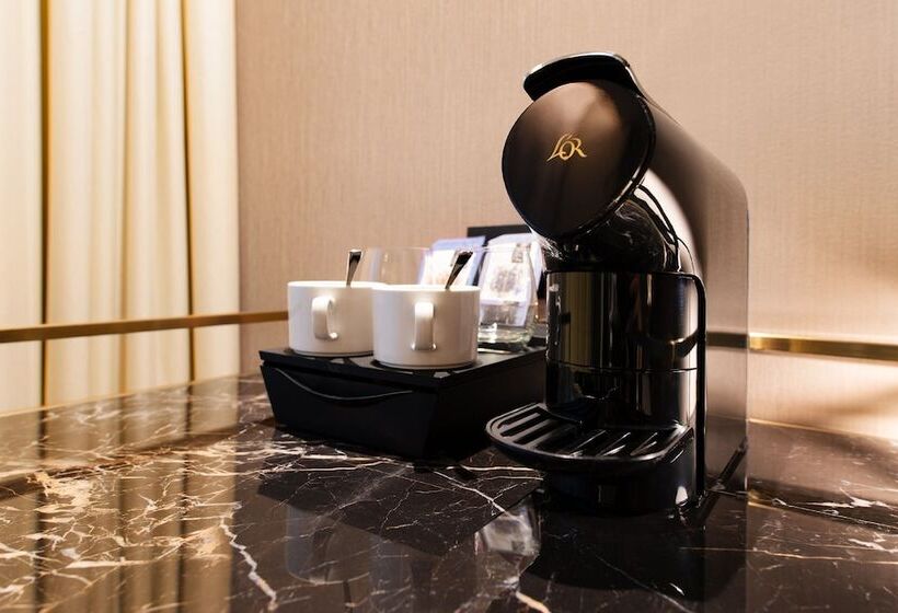 اتاق سوپریور با بالکن, Movenpick Hotel Tallinn