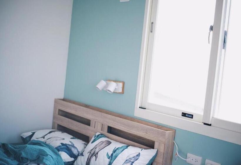 اتاق استاندارد, Go On Vacation Hostel Green Island