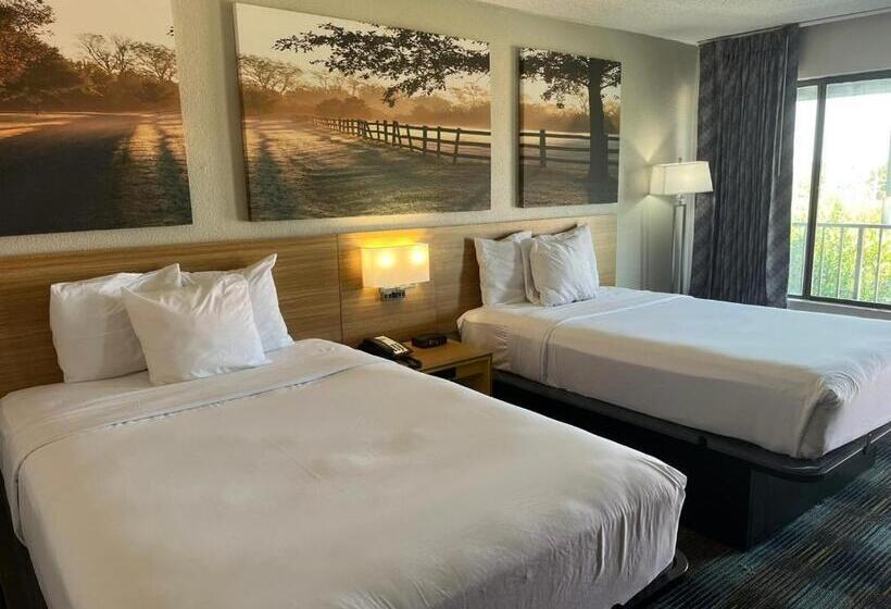 Номер Стандарт 2 Двуспальные Кровати, Travelodge By Wyndham Mobile Al