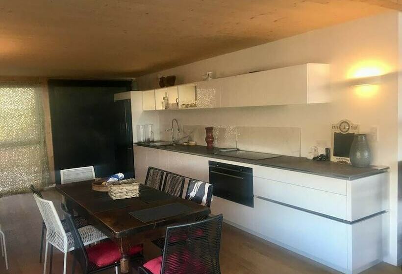 ویلای 5 خوابه, Villa Leccia Di Lorello