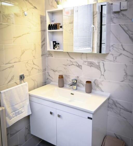 آپارتمان 2 خوابه, Apartments Seyda