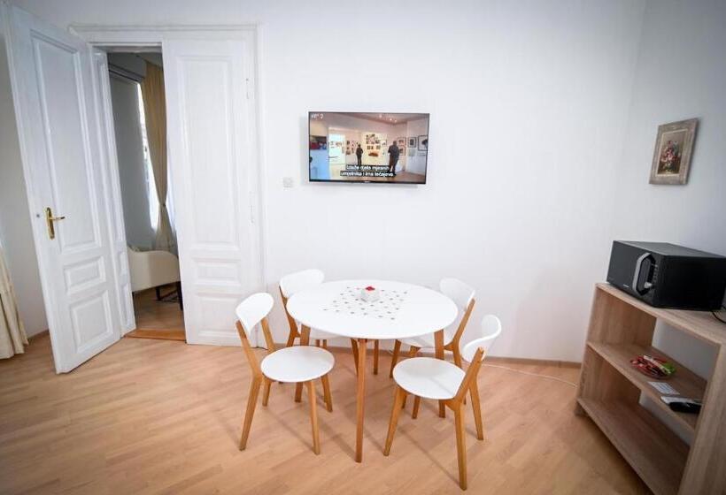 آپارتمان 2 خوابه, Apartments Seyda
