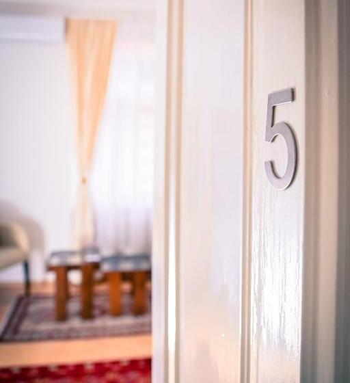 آپارتمان 2 خوابه, Apartments Seyda