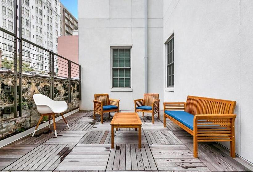 침실 2개 아파트, 1 And 2 Br Private Condos Steps Away From French Quarter