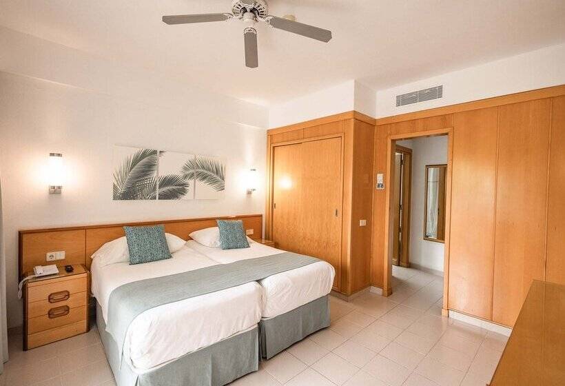 Quarto Superior Vista Piscina, Servatur Don Miguel - Adults Only
