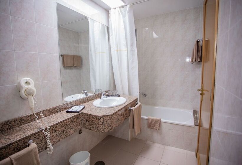 جناح سوبيريور, Servatur Don Miguel - Adults Only