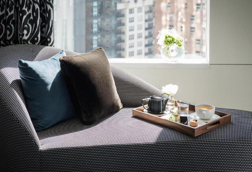 חדר סטנדרט עם מיטת קינג, Sofitel Chicago Magnificent Mile