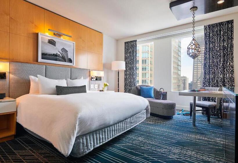 חדר סטנדרט עם מיטת קינג, Sofitel Chicago Magnificent Mile