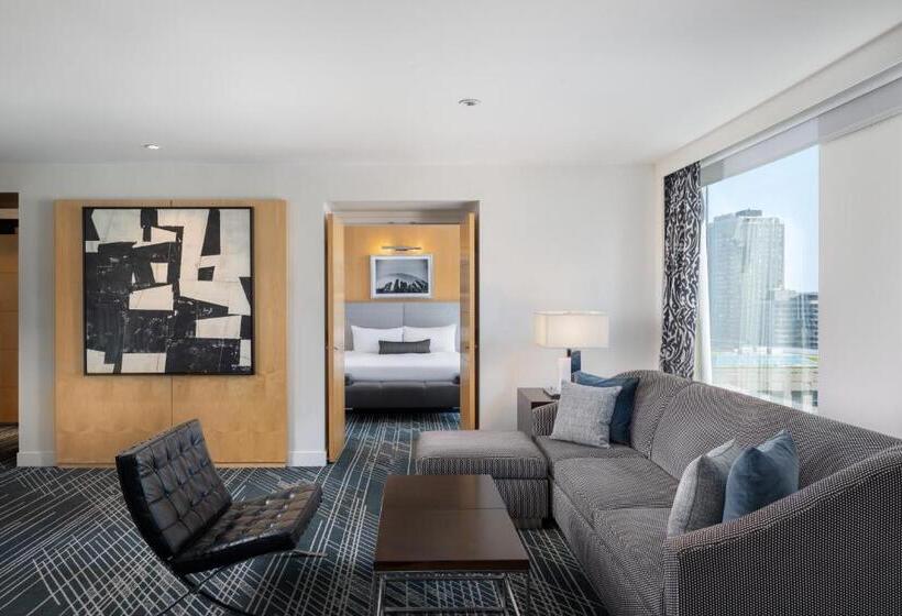 סוויטה יוקרתית, Sofitel Chicago Magnificent Mile