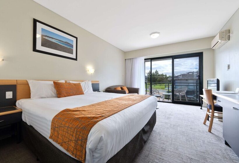 스탠다드 스튜디오, Quality Resort Sorrento Beach