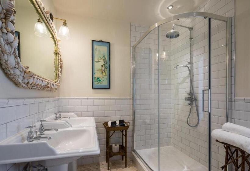 اتاق استاندارد با تخت بزرگ, Tolcarne Beach Colonial Restaurant And Rooms