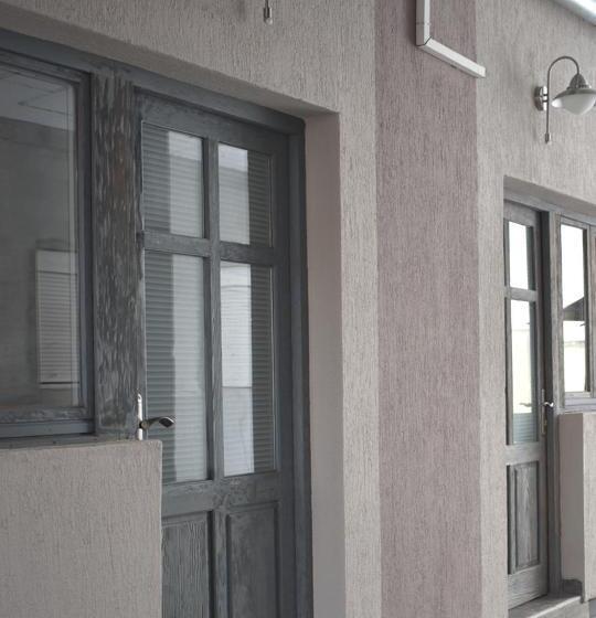 استودیوی لوکس, Apartmani Zrenjanin