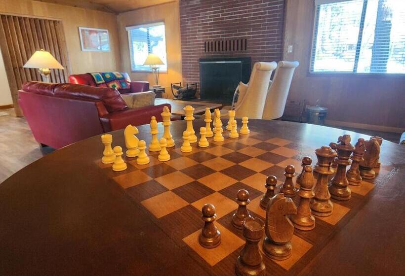 침실 3개 주택, Silver Pines Lodge