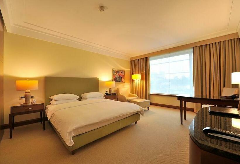 Номер Deluxe Кровать Кинг, Regent Warsaw
