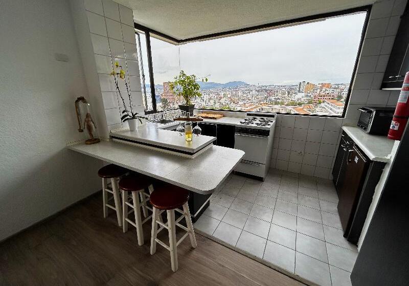 수피리어 스위트, Stanford Suites