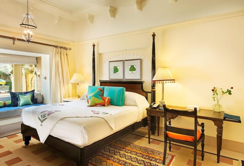 带泳池景观的优质房间, The Oberoi Udaivilas Udaipur