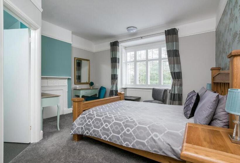 اتاق استاندارد با تخت بزرگ, The Clayton Guest House