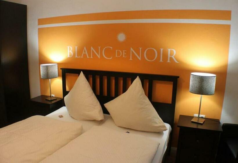 اتاق استاندارد, Dinoris Boutique