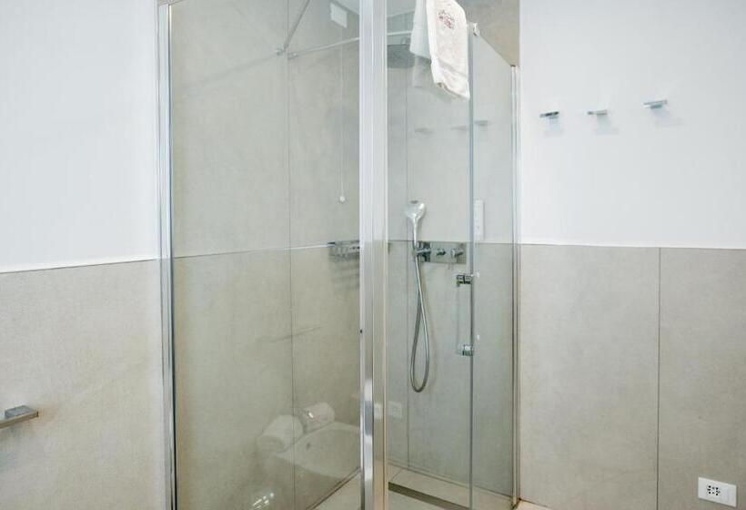 Полулюкс Вид на Бассейн, San Lorenzo Boutique Hotel & Spa