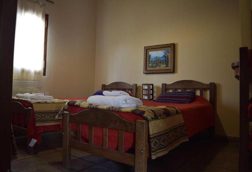 Четырехместный номер Премиум, Azul Humahuaca Hostal