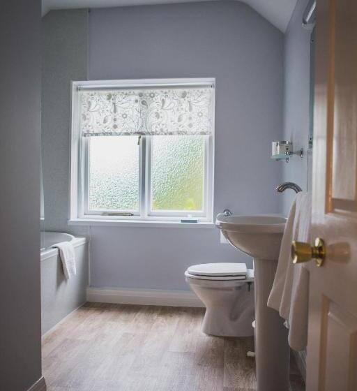 Номер Стандарт, Burton Lodge Guest House & Spa