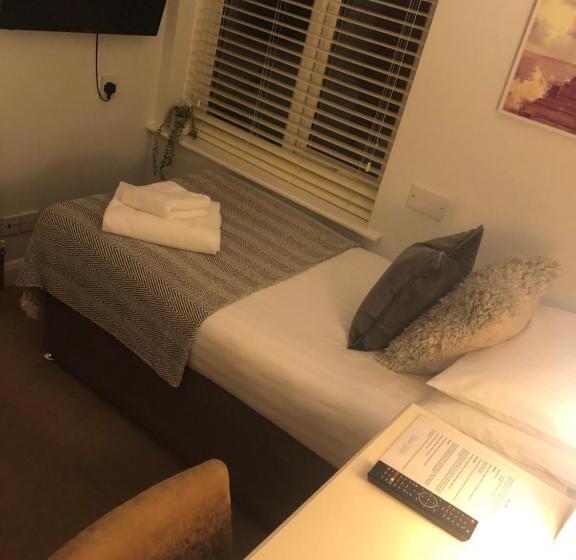 Одноместный Номер Basic, Burton Lodge Guest House & Spa