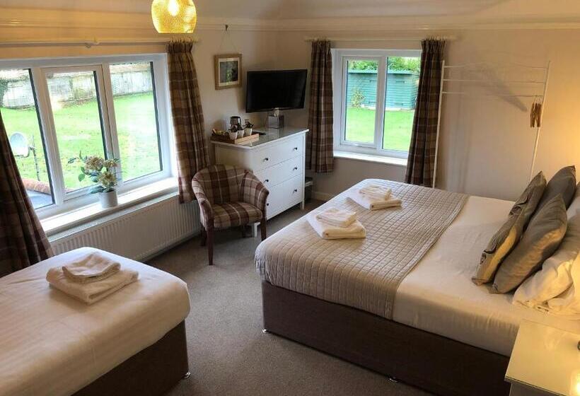 Семейный Номер, Burton Lodge Guest House & Spa