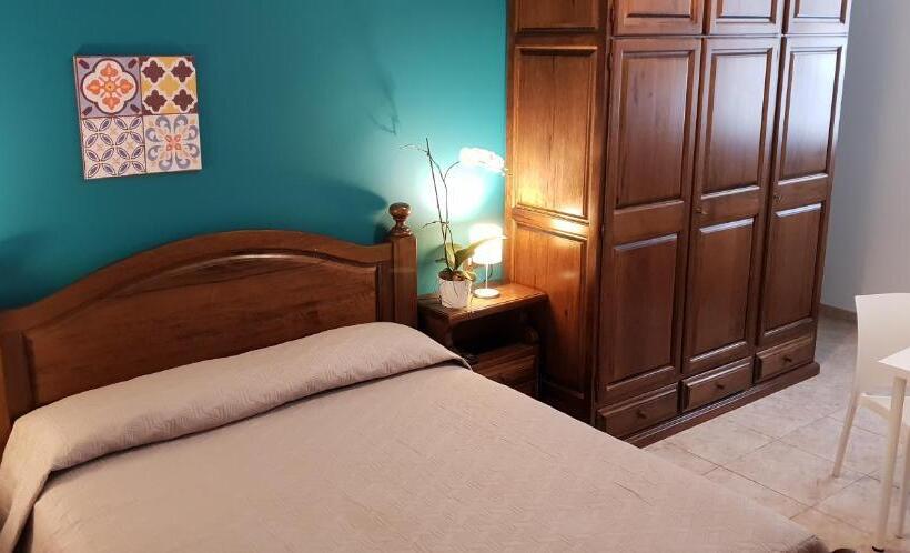 اتاق لوکس, Sea Room Aspra B&b