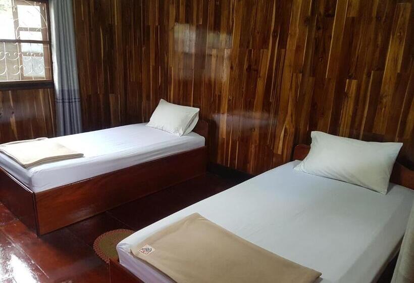 Номер Стандарт Вид на Сад, Lattanavongsa Guesthouse And Bungalows