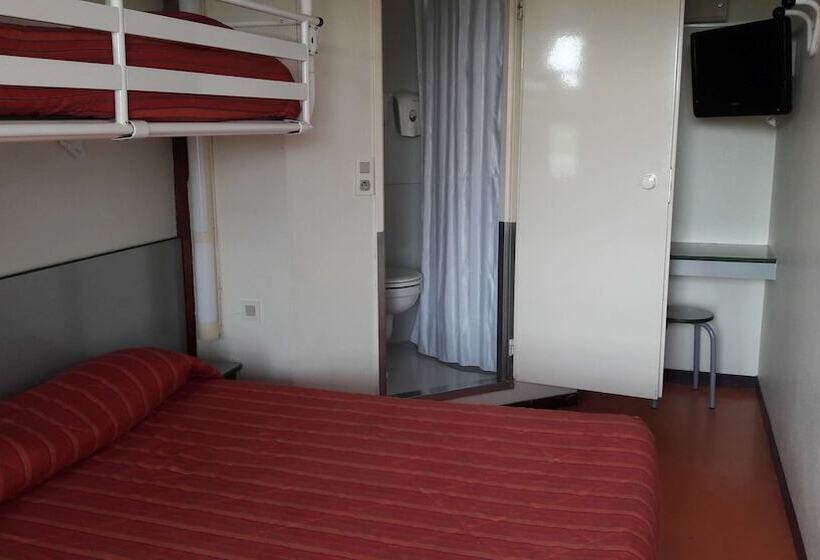 Номер Стандарт, Premiere Classe Reims Est  Taissy