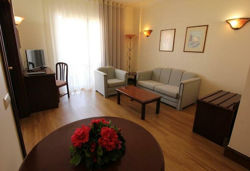 발코니가 있는 스위트, Suite Hotel Jardins Da Ajuda
