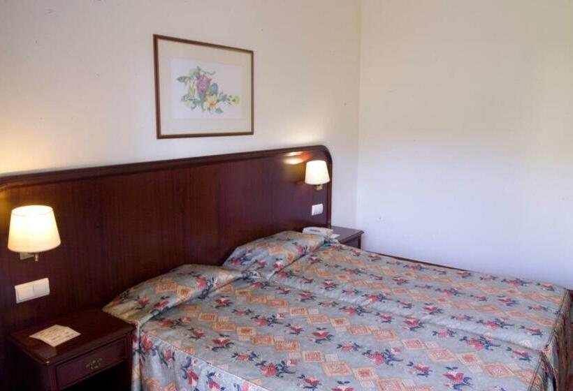 이코노미 룸, Suite Hotel Jardins Da Ajuda