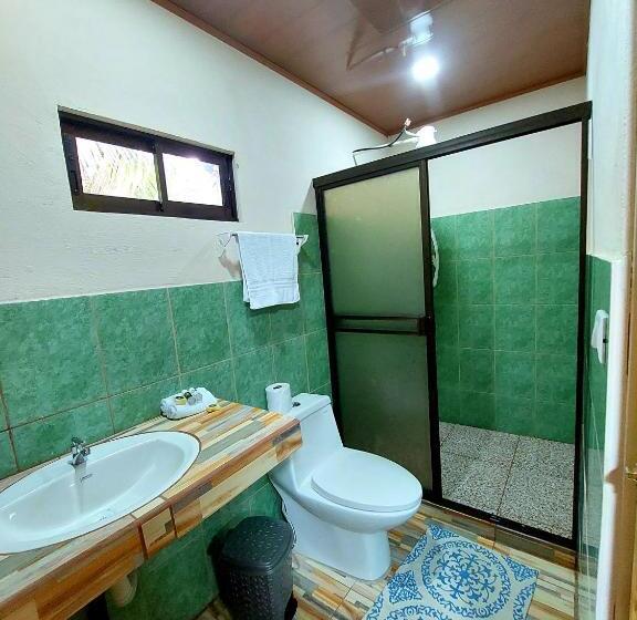 Трехместный Номер Стандарт с Балконом, Casa El Tortugo