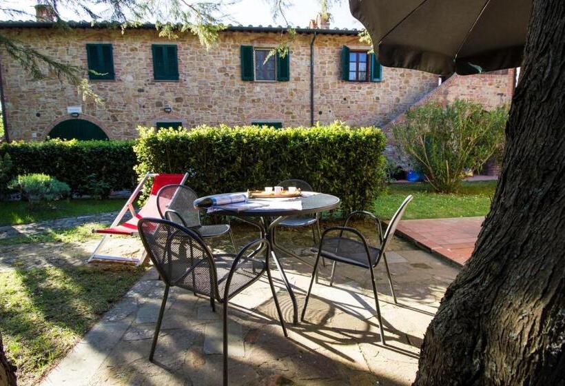 Апартаменты 1 Спальня Нижний Этаж, Borgo Il Poggio Agritourismo
